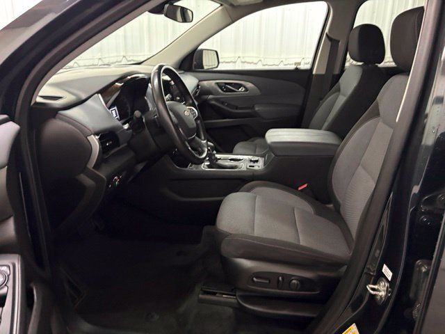 Used 2021 Chevrolet Traverse LT FWD image 32