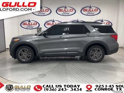 Certified 2023 Ford Explorer XLT w/ Equipment Group 202A RWD image 5