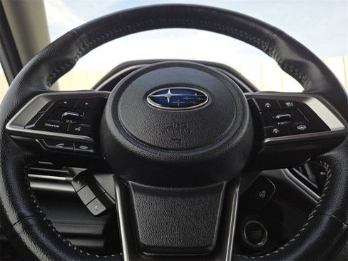 Used 2022 Subaru Outback Limited image 21