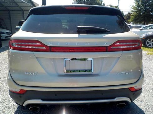 Used 2017 Lincoln MKC Reserve image 4