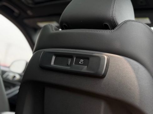 Used 2022 BMW X5 xDrive40i AWD/4WD image 21