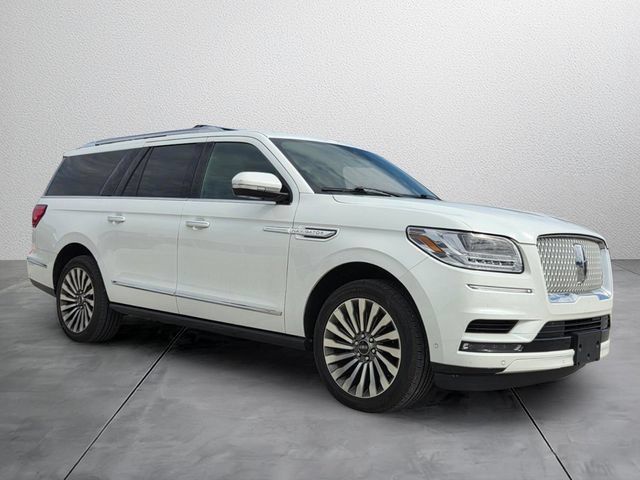 Used 2021 Lincoln Navigator L Reserve AWD/4WD image 6