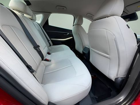 Used 2023 Hyundai Sonata SEL FWD image 16