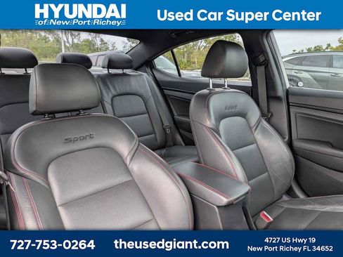 Used 2018 Hyundai Elantra Sport w/ Sport Premium Package 03 image 10
