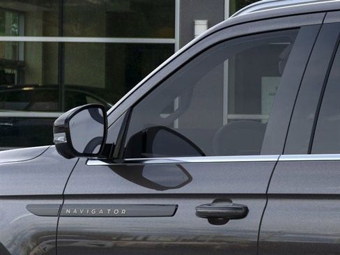New 2026 Lincoln Navigator L Black Label AWD/4WD image 89