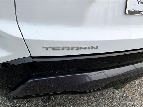 New 2026 GMC Terrain AT4 image 15