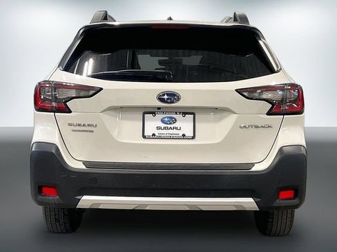 Used 2023 Subaru Outback Limited AWD/4WD image 4