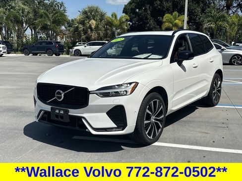 Used 2023 Volvo XC60 B5 Plus w/ Climate Package AWD/4WD image 3
