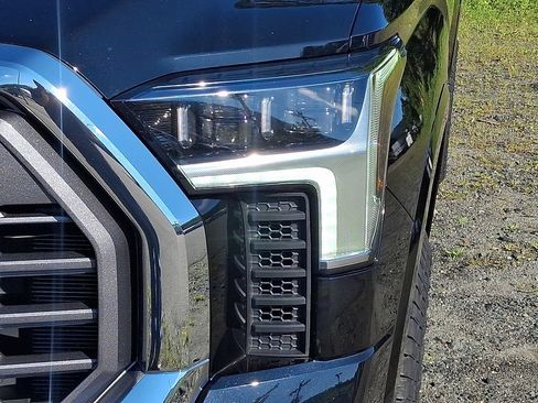 Used 2025 Toyota Tundra 1794 Edition w/ TRD Off-Road Package AWD/4WD image 9