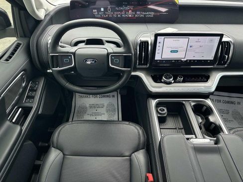 New 2026 Ford Expedition Platinum w/ Driver's Package AWD/4WD image 23