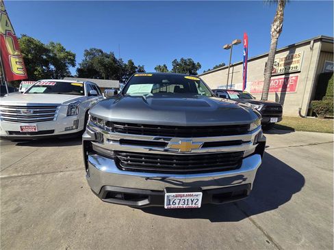Used 2019 Chevrolet Silverado 1500 LT w/ All-Star Edition RWD image 2