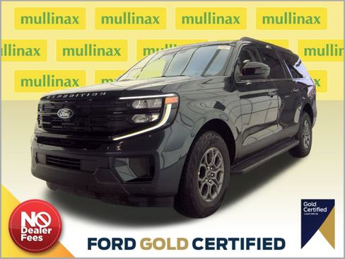 Used 2025 Ford Expedition Max Active RWD image 1