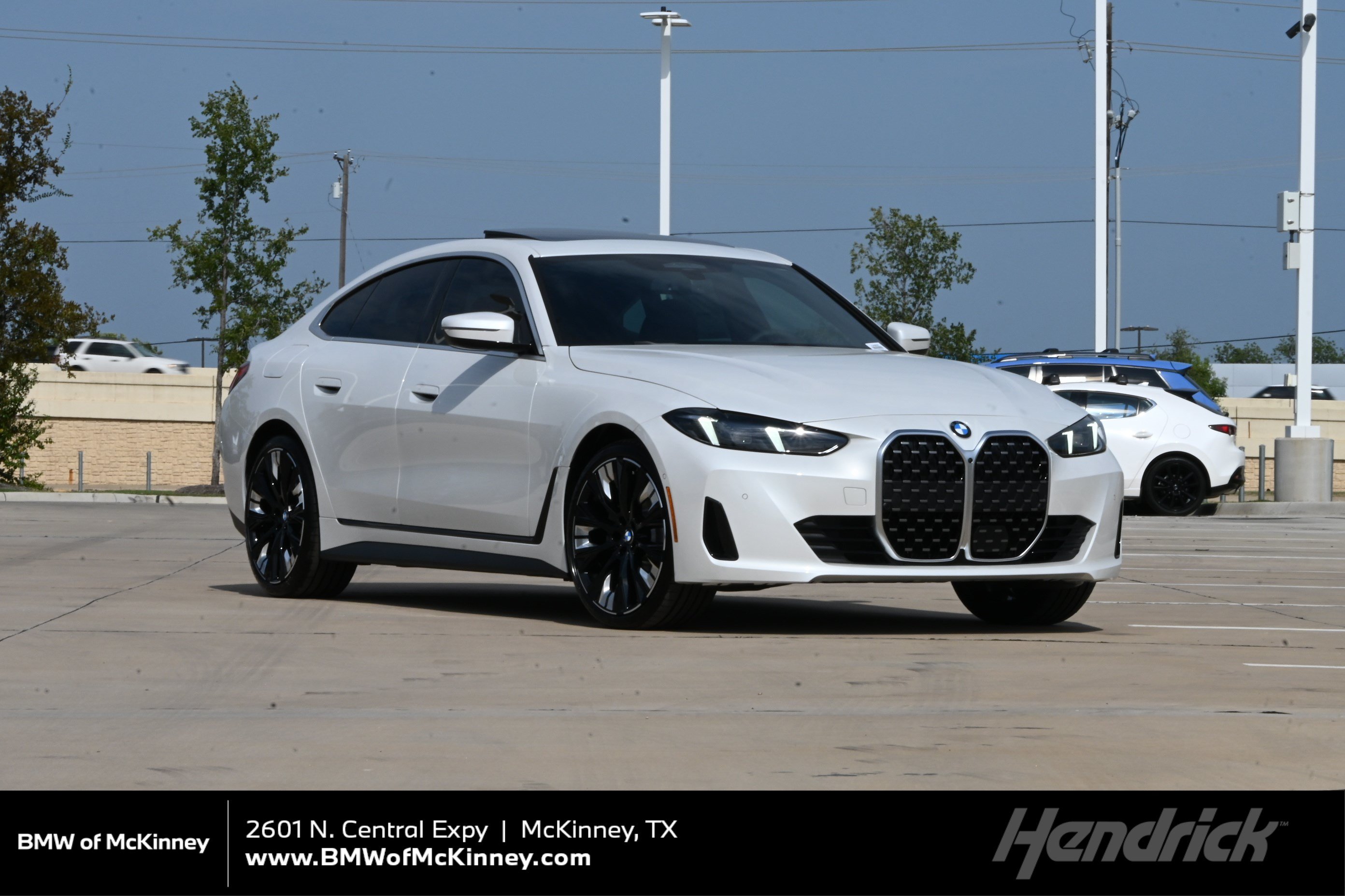 New 2026 BMW 430i xDrive w/ Premium Package AWD/4WD image 1