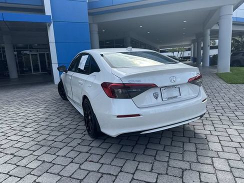 Used 2024 Honda Civic Sport image 15