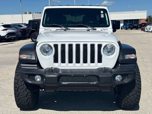 Used 2019 Jeep Wrangler Unlimited Sport S AWD/4WD image 3