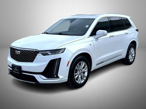 Certified 2023 Cadillac XT6 Luxury image 1