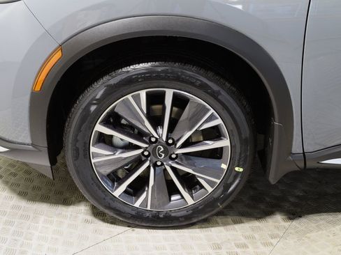 New 2026 INFINITI QX60 Luxe w/ Cargo Package image 9