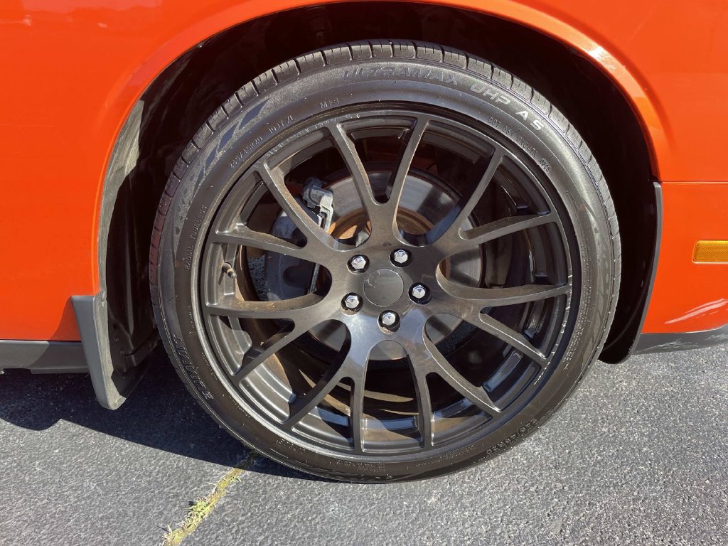 Used 2013 Dodge Challenger R/T RWD image 24