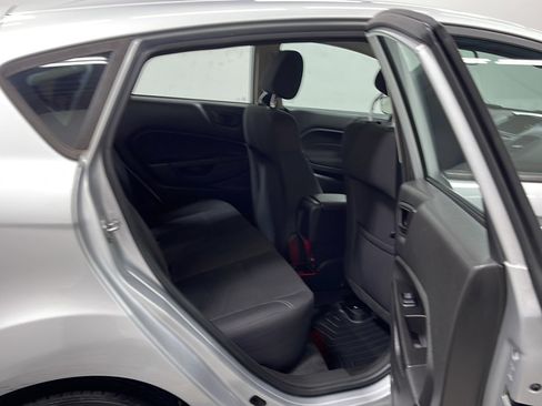 Used 2018 Ford Fiesta SE FWD image 19