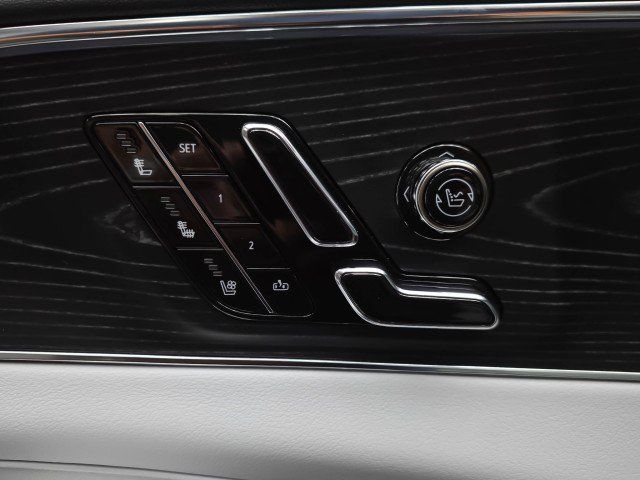 Used 2024 Cadillac Lyriq Luxury w/ LPO, Floor Liner Package AWD/4WD image 35