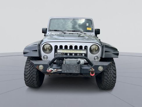 Used 2016 Jeep Wrangler Unlimited Rubicon AWD/4WD image 7