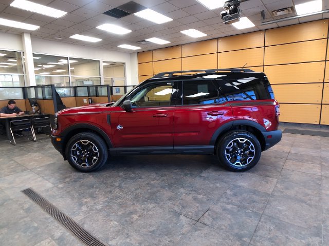 New 2026 Ford Bronco Sport Outer Banks w/ Outer Banks Tech Package+ AWD/4WD image 4