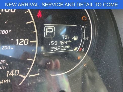 Used 2016 Nissan Versa Note SV FWD image 2