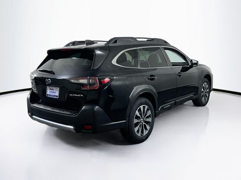Used 2023 Subaru Outback Limited AWD/4WD image 5