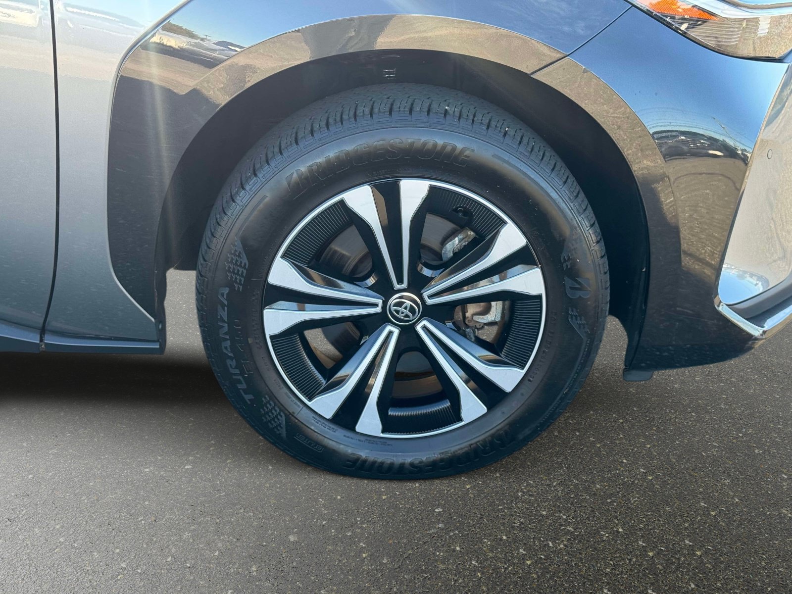Certified 2023 Toyota bZ4X AWD w/ Weather Package image 9