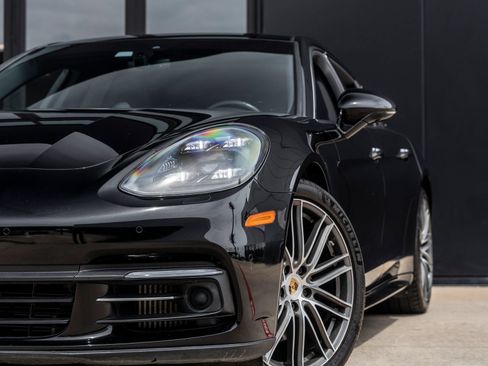 Certified 2020 Porsche Panamera 4S Executive AWD/4WD image 13