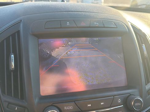 Used 2015 Buick Regal Premium image 9