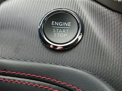 Certified 2025 Ford Explorer ST-Line w/ ST-Line Street Pack image 17