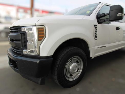 Used 2019 Ford F250 XL w/ Power Equipment Group image 29