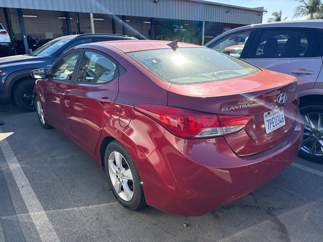 Used 2013 Hyundai Elantra GLS w/ Preferred Pkg FWD image 2
