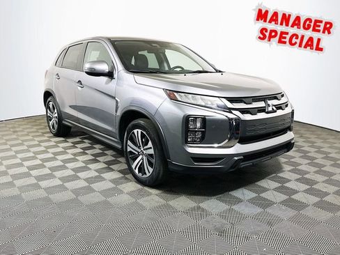 Used 2024 Mitsubishi Outlander Sport SE image 1