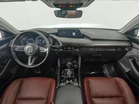 Used 2023 MAZDA MAZDA3 s image 27