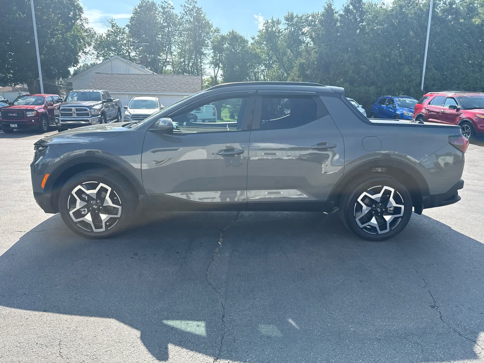 Used 2023 Hyundai Santa Cruz Limited AWD/4WD image 6