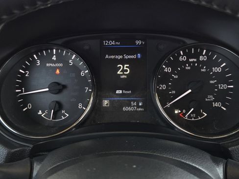 Certified 2022 Nissan Rogue Sport SV FWD image 27