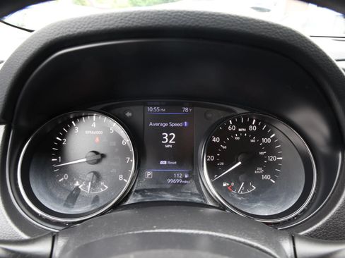 Used 2018 Nissan Rogue S AWD/4WD image 16