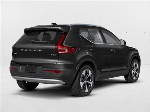 New 2026 Volvo XC40 B5 Core w/ Climate Package AWD/4WD image 2