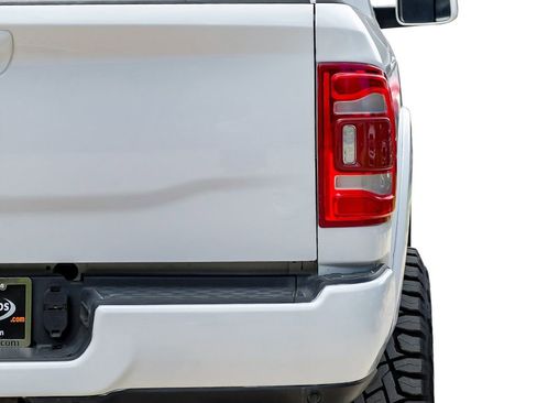 Used 2019 RAM 2500 Laramie AWD/4WD image 44