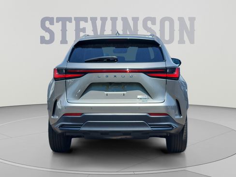 Used 2023 Lexus NX 350 AWD image 4