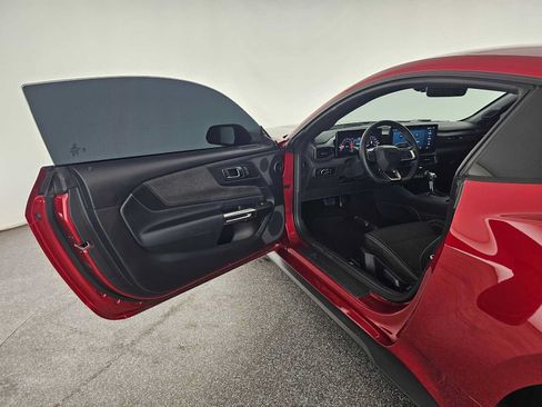 Used 2024 Ford Mustang Coupe RWD image 15