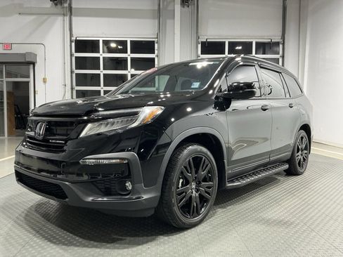 Used 2021 Honda Pilot Black Edition image 2