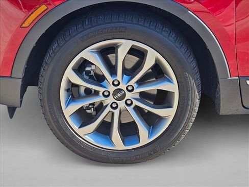 Used 2018 Lincoln MKC Select w/ Select Plus Package image 19