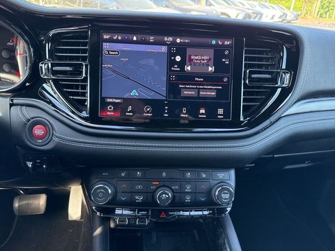 Used 2024 Dodge Durango SRT image 15