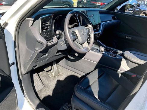 Used 2024 Lexus TX 350 AWD image 16