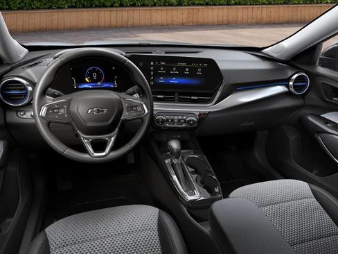 New 2026 Chevrolet Trax LT image 5