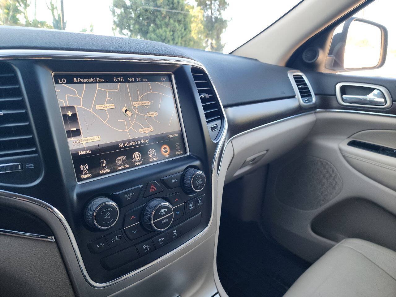 Used 2015 Jeep Grand Cherokee Limited AWD/4WD image 19