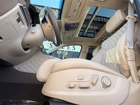 Used 2024 Genesis GV80 3.5T w/ Prestige Package image 10